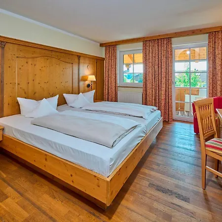 Happinger Hof Отель 3*