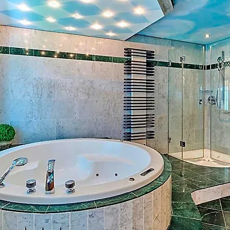 فندق Happinger Hof روزنهايم