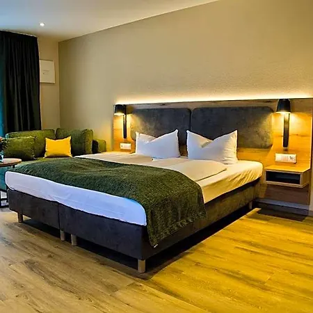 Happinger Hof 3* روزنهايم